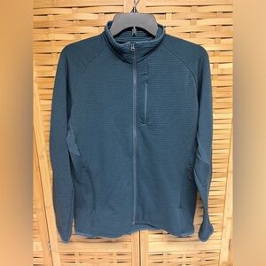 Salomon women’s zip up jacket. Size large